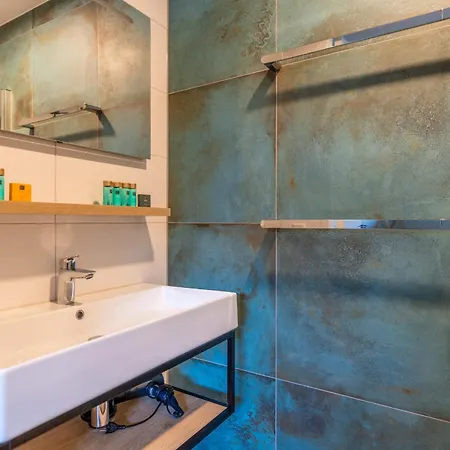 Villa Natuurvilla 14 Westerkolk De Waal